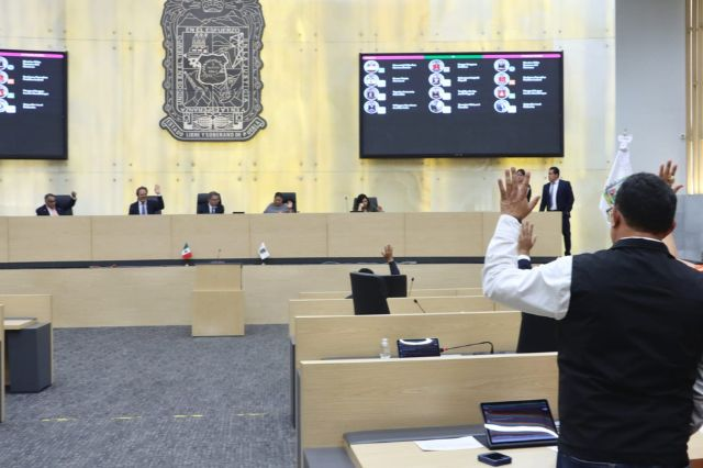 Congreso de Puebla enfrenta posturas encontradas sobre reconocimiento de identidad de género en menores