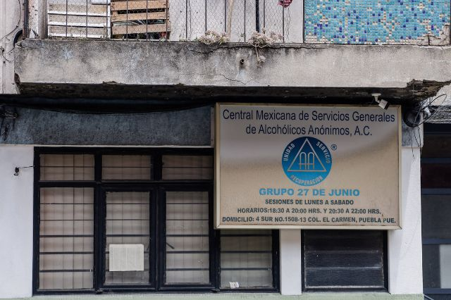 Solo uno de cada 240 centros de rehabilitación en Puebla aparece reconocido por Conasama