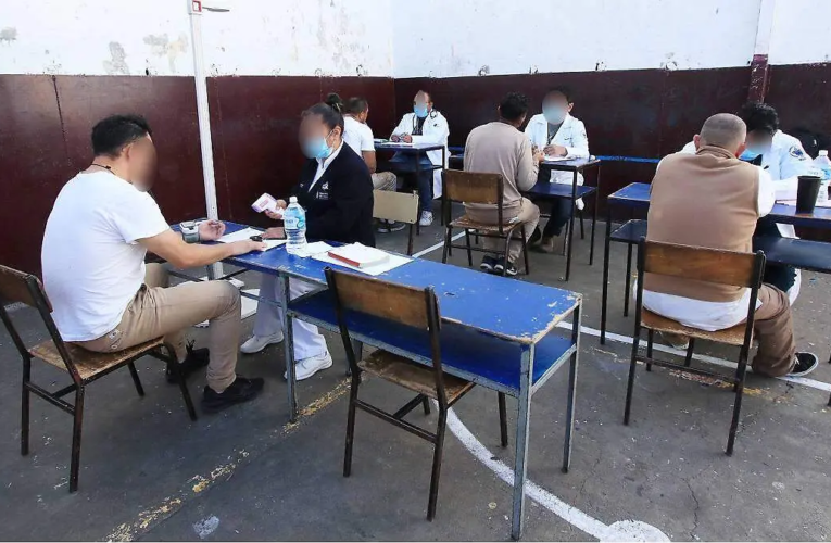 Sistema penitenciario de Puebla reduce personal de salud y carece de especialistas en penales