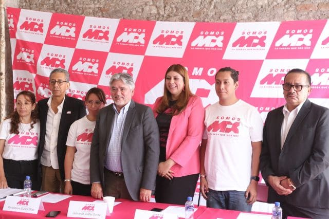 Somos MX presenta su estructura en Puebla y prevé participar en el proceso electoral de 2027