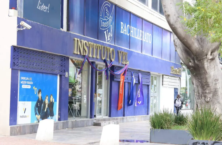 Nueve estudiantes se intoxican tras exposición a productos de limpieza en avenida Juárez