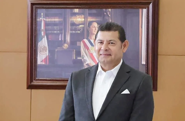 Alejandro Armenta genera polémica por declaraciones sobre mujeres en cargos de seguridad en Puebla